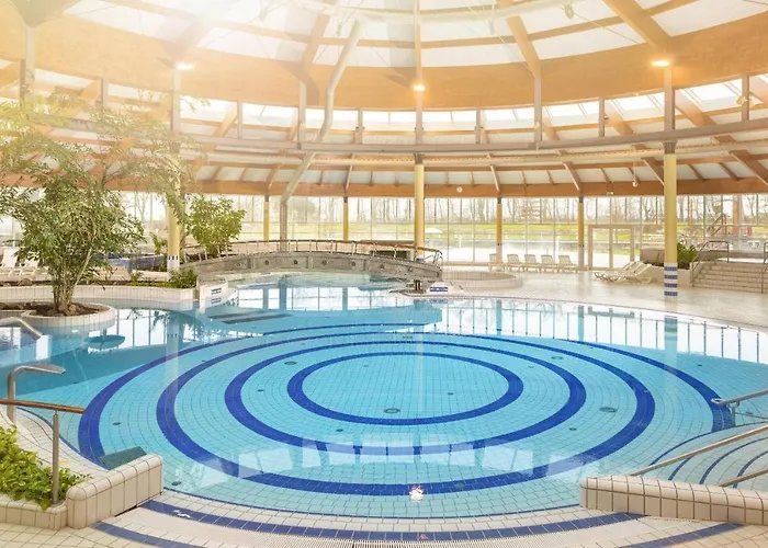 Strandnah, Strandnah, Gratis Nutzung Vom Ahoi Erlebnisbad Und Sauna In Sellin - Strandresidenz Brandenburg 22 Goehren (Ruegen)